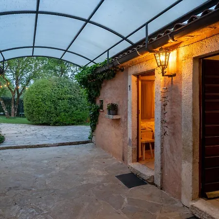 Casa Karnevali Dom wakacyjny Žminj