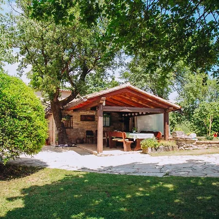 Casa Karnevali * Zminj