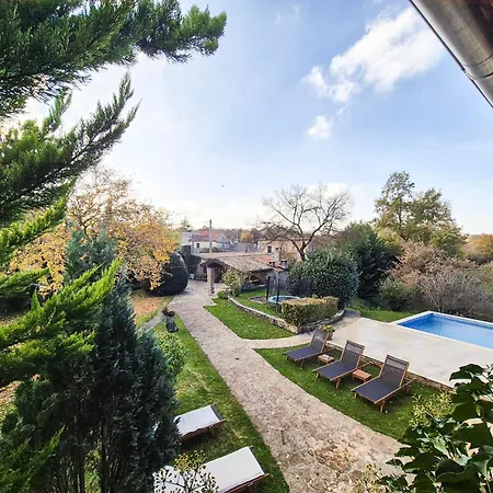 Casa Karnevali Holiday home *